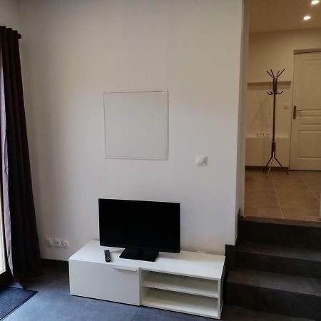 Maison Duplex & Appartement Sur Cour La Ferté-Gaucher Dış mekan fotoğraf